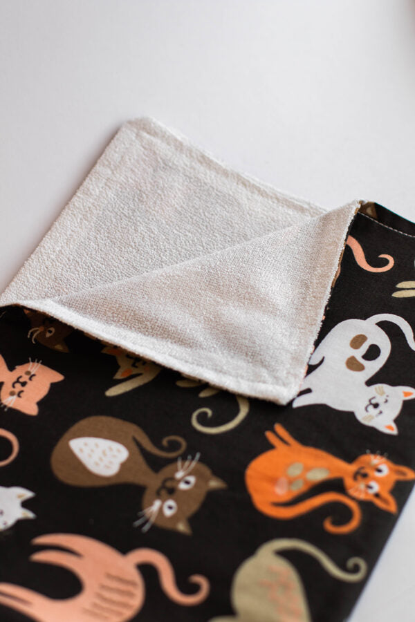 Moisture-proof sheets 1 pc