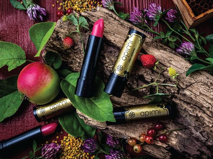 Lip gloss - contains beeswax and propolis, Apimi 1 pc.