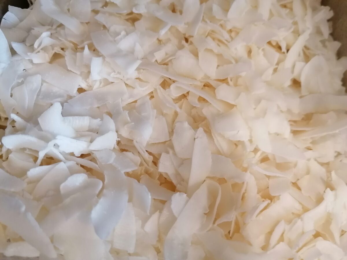 Coconut slices 50g