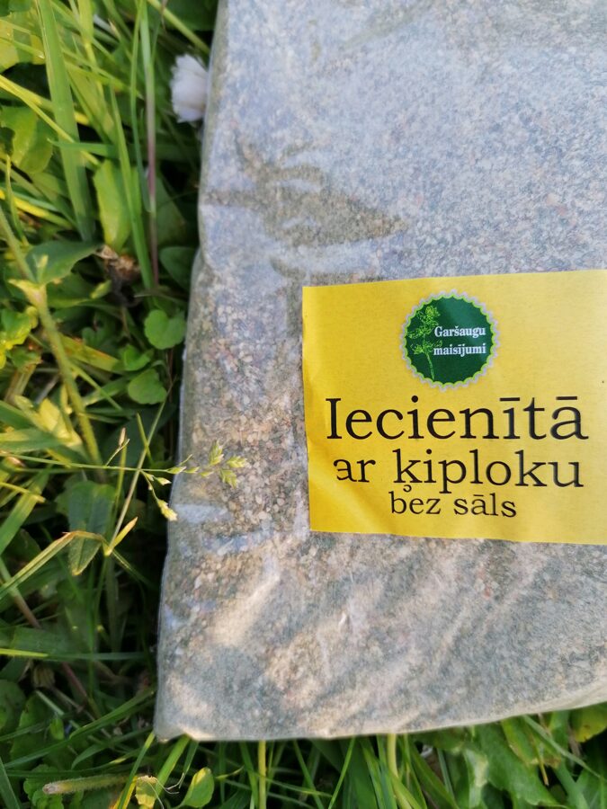 Iecienītā ar ķiploku 25g