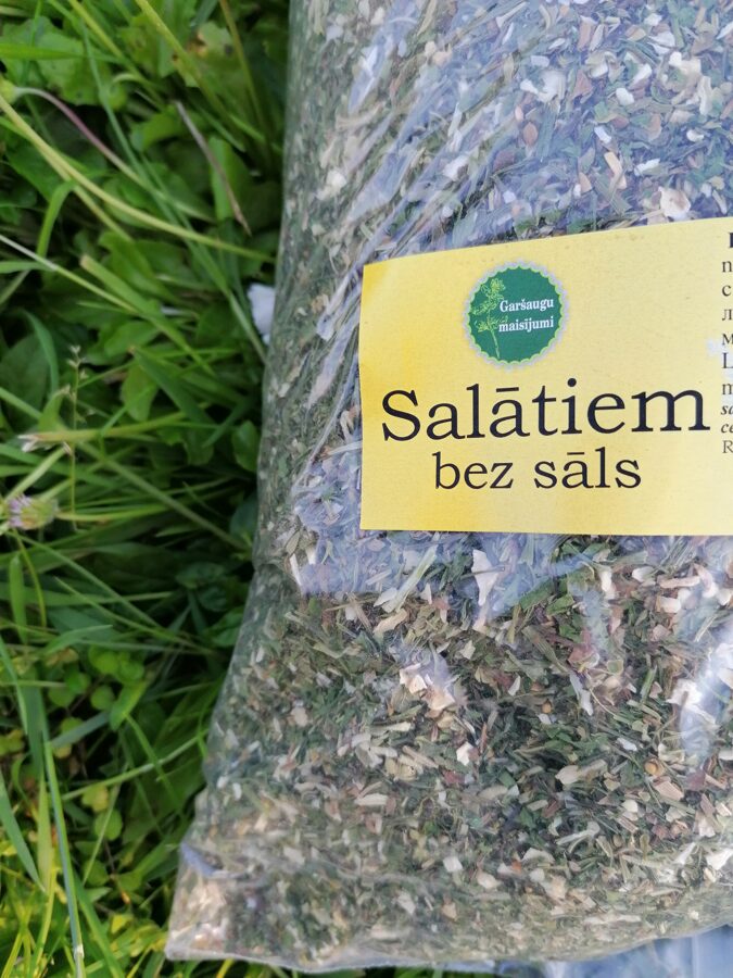 Salātiem bez sāls 25g
