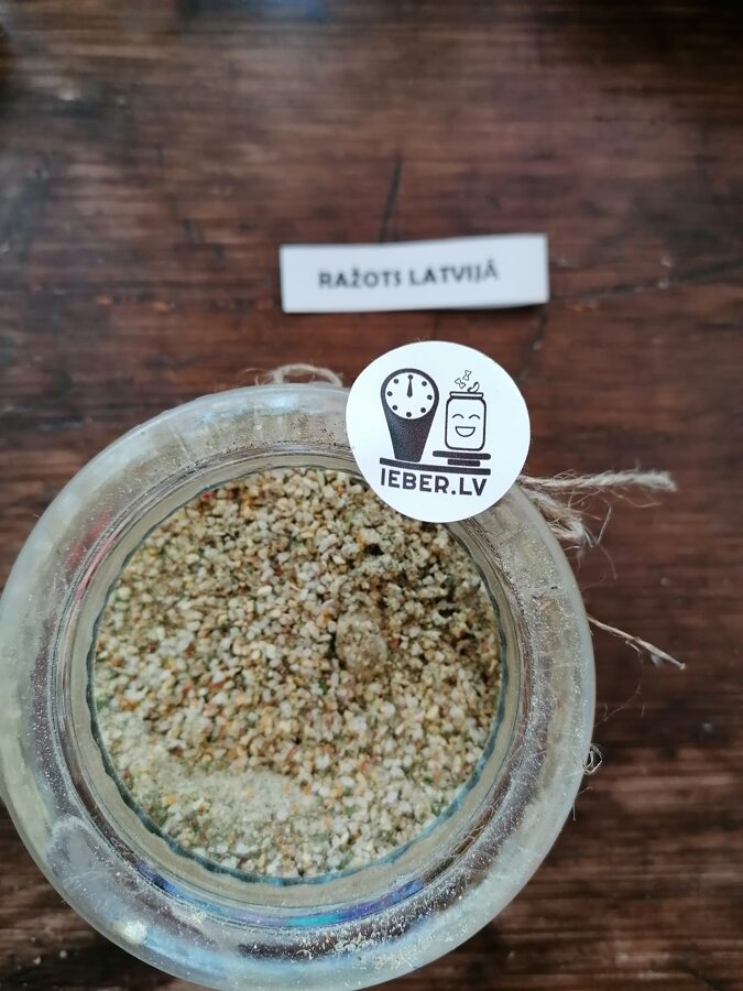 Salātiem sviestmaizēm ar ķiploku , jūras sāli garšvielu maisījums 25g