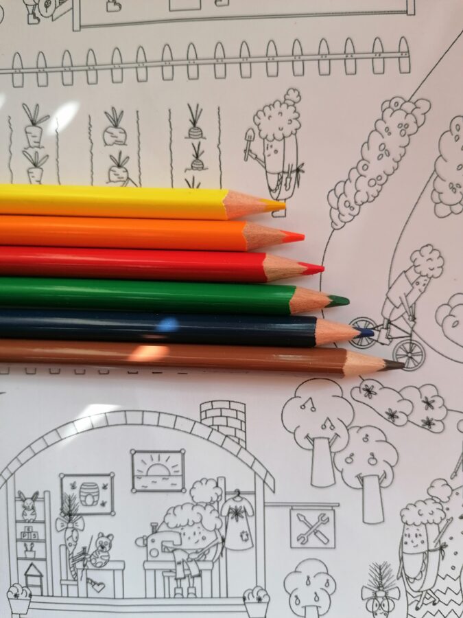 Radošais komplekts ar Milzu krāsojamo plakātu