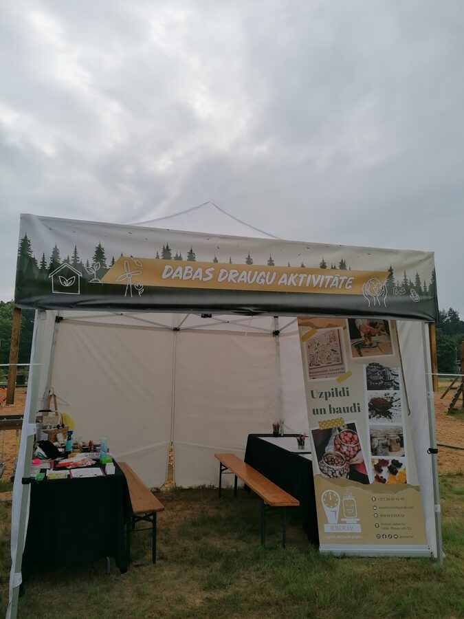 Eco-friendly workshop with information stand and games