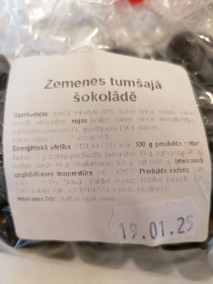 Glazētas zemenes tumšajā šokoladē 50g