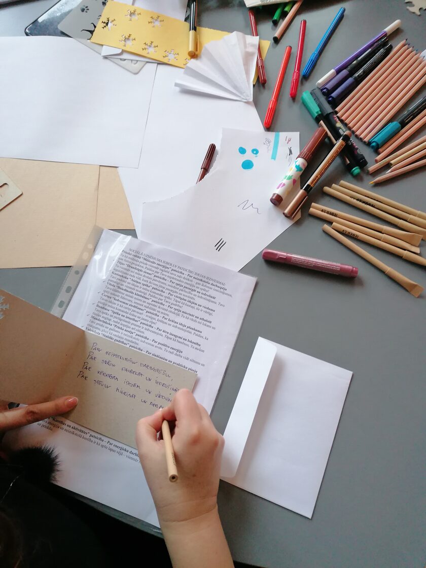 Personalizētu pateicības kartiņu veidošanas meistarklase
