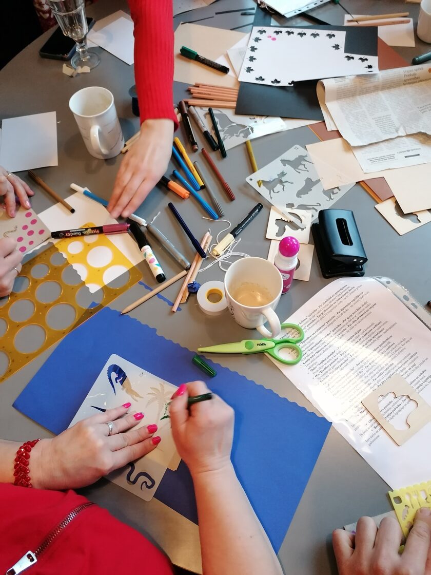 Personalizētu pateicības kartiņu veidošanas meistarklase