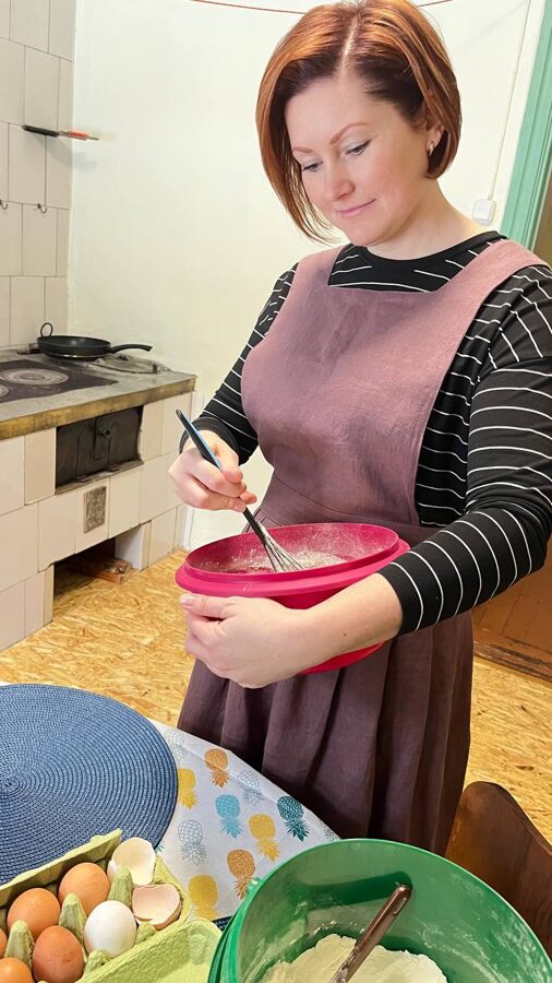 Garšu fejas burzītā lina garais priekšauts