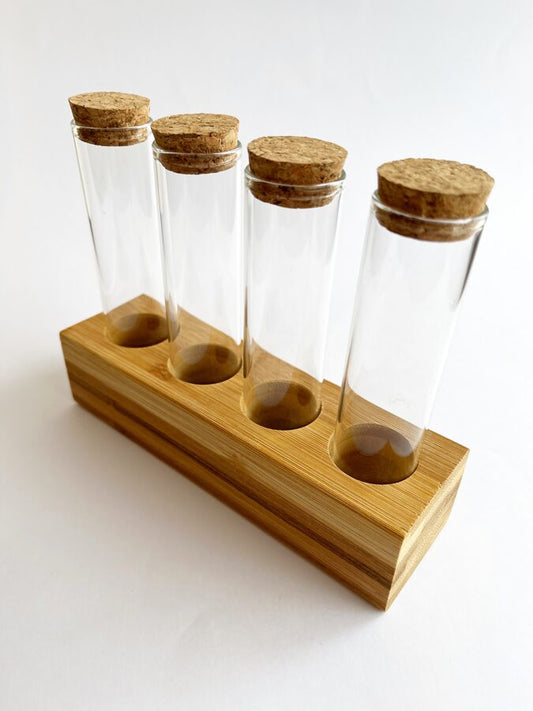 Set of 4 glass spice jars with cork closure