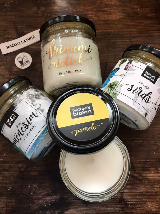 Cēsu aromātiskā svece stikla burciņā ar uzrakstu