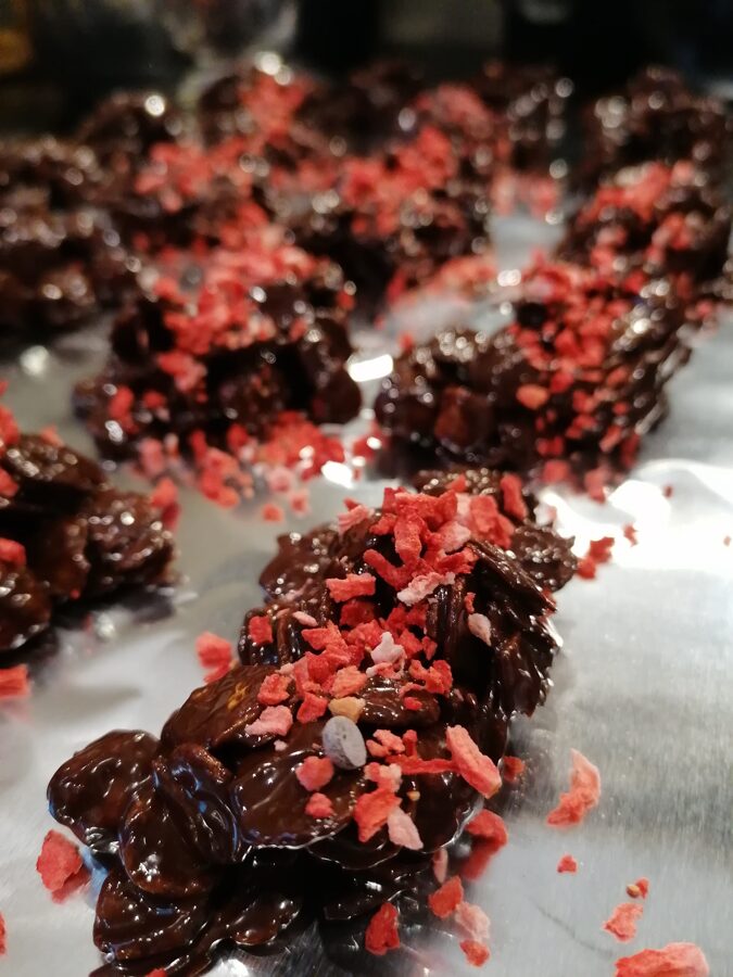 Strawberry freeze-dried (sublimated) pieces 0-4mm 25g