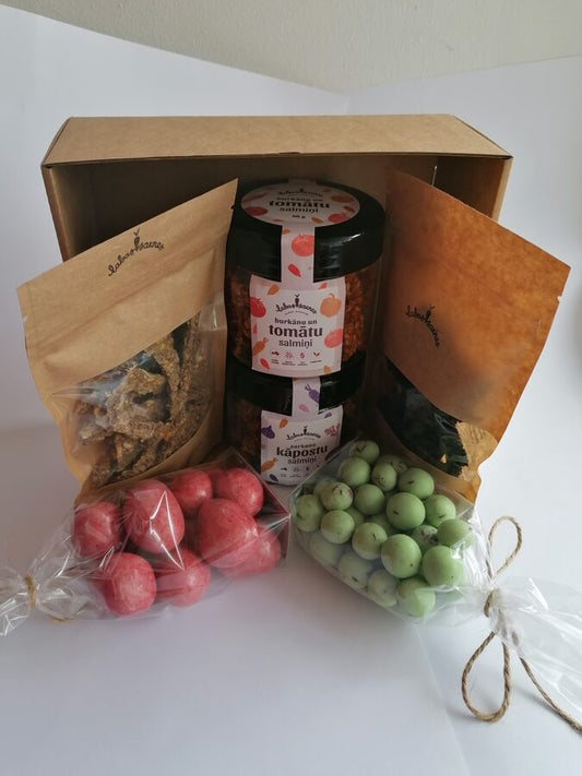 Fairy treat box with treats made in Latvia