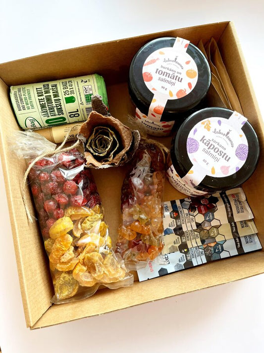 Forest Hike Gift Box