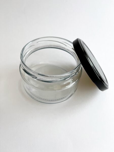 Glass jar with lid 250ml