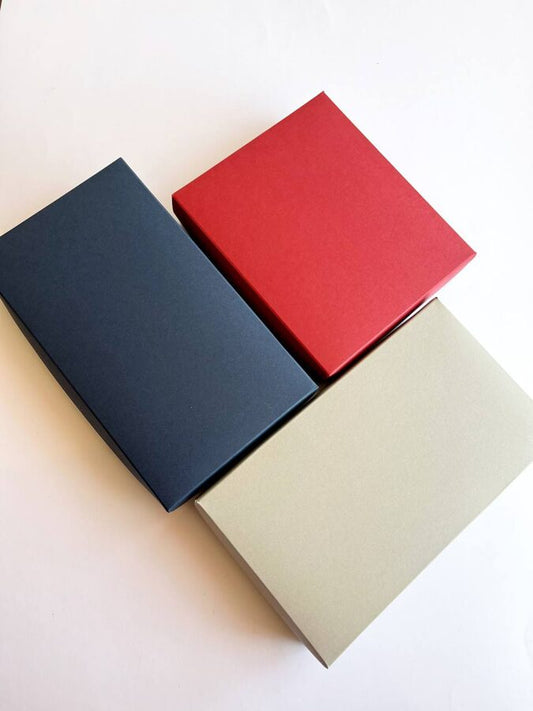 Kartona kastītē 1gb