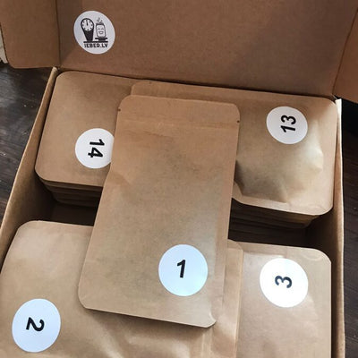 Tea tasting box with 24 tea bags